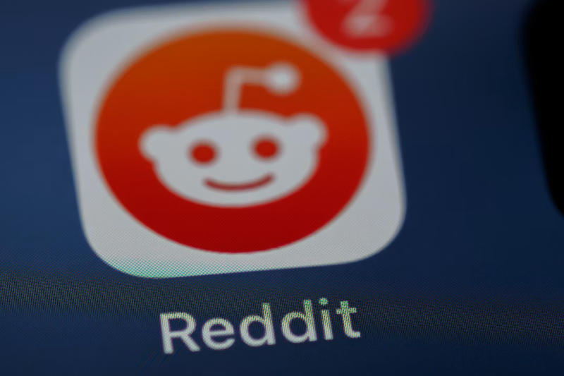 «Google и Reddit не владеют интернетом»: суд встал на сторону создателя бота для сбора поисковых данных SerpApi