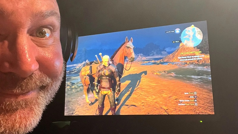 «Просто навещаю старого друга»: актёр озвучки Геральта в The Witcher 3: Wild Hunt спустя 10 лет вернулся к роли ради аддона «Баллады прошлого»