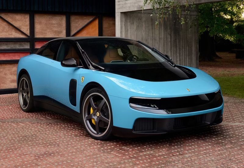 Первый экземпляр электрической Ferrari Luce ушёл с молотка за млн