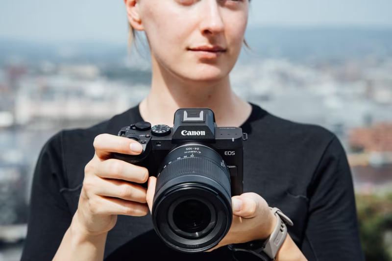 Canon представила полнокадровую беззеркалку EOS R8 Mark II — самую лёгкую со встроенной стабилизацией