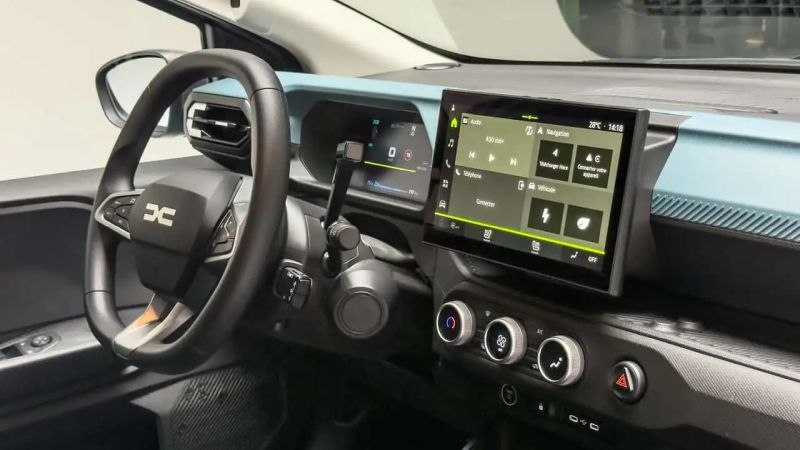 Электромобиль Dacia Spring получил запас хода 250 км и цену от €17 900