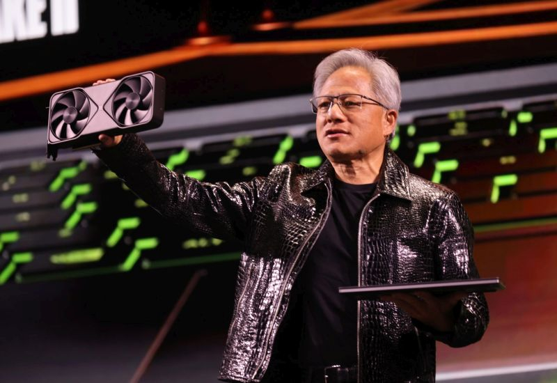 Глава Nvidia уверен, что в следующем году компания сможет продать вдвое больше чипов