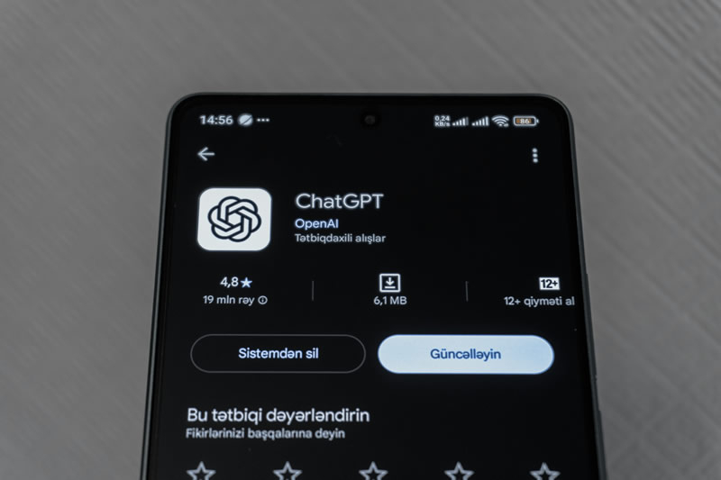 OpenAI выпустила GPT-6 Astra, но забыла про платных пользователей — Альтман извинился и пообещал компенсацию